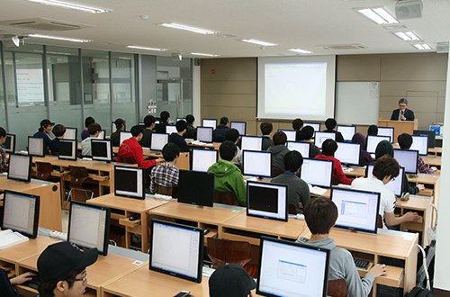 永进大学课堂教学场景